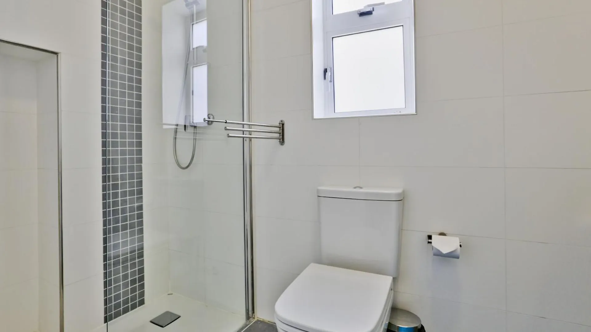 Lägenhet Exquisite 3-Bedroom Duplex Penthouse With Jacuzzi In Valletta Centre